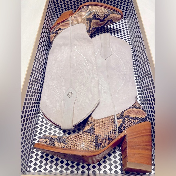 BROTHER VELLIES Atlas Cowboy Boots | White with Python | Size 7 - Picture 7 of 9